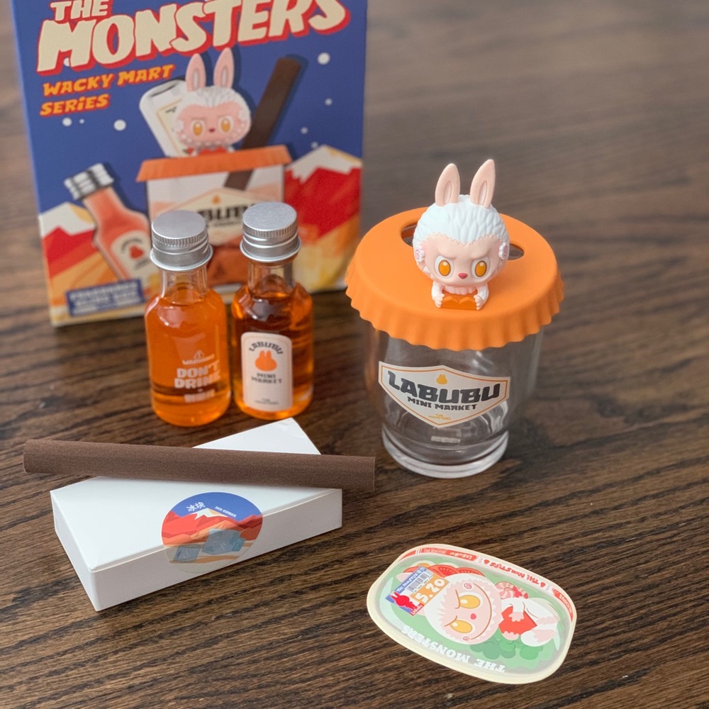 New Pop Mart Wacky Mart Fragrance Diffuser Asia Exclusive - Juicy Sweet Orange